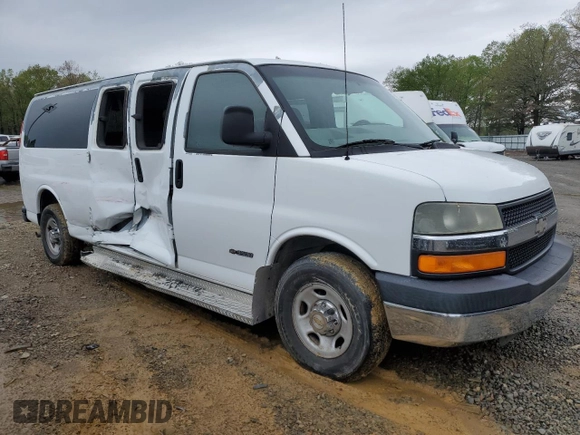 2005 Chevrolet Express Passenger with VIN 1GAHG39U351116163, listed as a Copart auction lot 51605745 with 139,372 mi miles and Clean title. Bid and sale history available at DreamBid. Image 4.