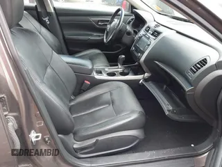 2014 Nissan Altima SV with VIN 1N4AL3AP9EC152041, listed as a IAAI auction lot 42250594 with 190,033 mi miles and . Bid and sale history available at DreamBid. Image 5.