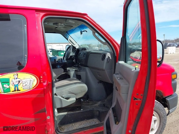 2011 Ford Econoline Cargo Van Commercial with VIN 1FTNE2EL1BDA88476, listed as a IAAI auction lot 41801712 with 179,149 mi miles. Bid and sale history available at carsss.com. Image 5.