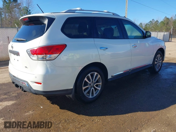 2015 Nissan Pathfinder SV with VIN 5N1AR2MN2FC653914, listed as a IAAI auction lot 41681182 with 64,254 mi miles and . Bid and sale history available at DreamBid. Image 4.