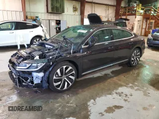 2021 Volkswagen Arteon SEL R-Line z VIN WVWSR7AN1ME006688, wystawiony jako Copart lot #44611175 z przebiegiem 32 509 mil mil oraz Szkoda całkowita • Salvage title. Historia ofert i sprzedaży dostępna na DreamBid. Obrazek 1.