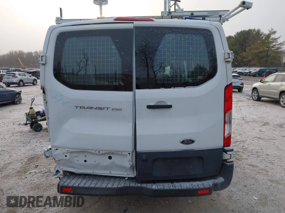 2015 Ford Transit Cargo with VIN 1FTNR1ZM2FKB13159, listed as a IAAI auction lot 41331967 with 152,715 mi miles and . Bid and sale history available at DreamBid. Image 16.