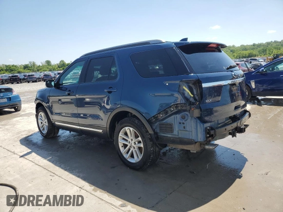 2017 Ford Explorer XLT с VIN 1FM5K7D86HGB79023, выставлен на аукционе Copart как лот 56548095 с пробегом 104 266 миль миль и Списание • Salvage title. История ставок и продаж доступна на DreamBid. Изображение 2.