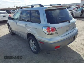 2003 Mitsubishi Outlander XLS with VIN JA4LZ41G03U104498, listed as a IAAI auction lot 41725675 with 189,509 mi miles. Bid and sale history available at carsss.com. Image 3.