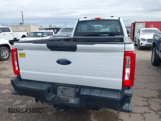 2023 Ford F-250 XL with VIN 1FT7W2AA0PEC19957, listed as a IAAI auction lot 42608828 with 32,684 mi miles and . Bid and sale history available at DreamBid. Image 16.