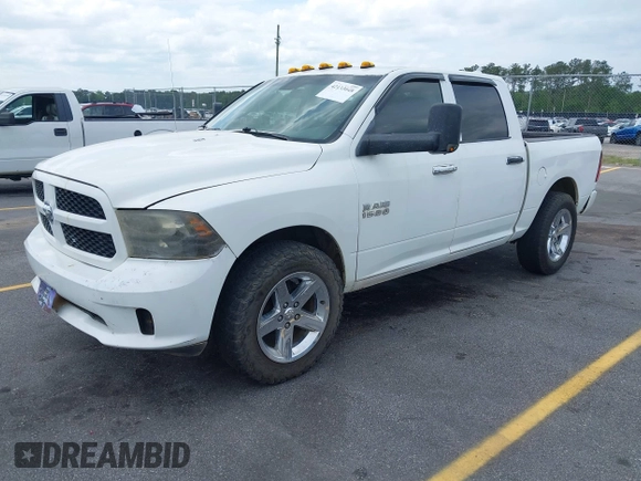 2018 Ram 1500 Express z VIN 3C6RR6KG5JG194863, wystawiony jako IAAI lot #42133048 z przebiegiem 151 614 mil mil oraz . Historia ofert i sprzedaży dostępna na DreamBid. Obrazek 18.