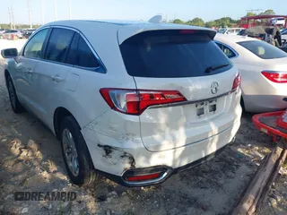 2017 Acura RDX w/Technology Pkg with VIN 5J8TB3H53HL020506, listed as a IAAI auction lot 41908609 with 133,567 mi miles. Bid and sale history available at carsss.com. Image 3.
