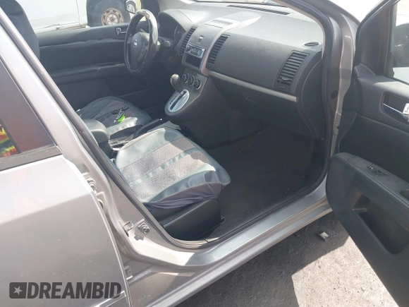 2010 Nissan Sentra SR with VIN 3N1AB6AP4AL703329, listed as a IAAI auction lot 42193486 with 160,284 mi miles and . Bid and sale history available at DreamBid. Image 5.