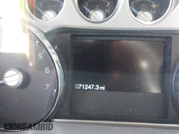 2016 Ford F-250 Lariat z VIN 1FT7W2B62GEB53132, wystawiony jako IAAI lot #42201422 z przebiegiem 71 247 mil mil oraz . Historia ofert i sprzedaży dostępna na DreamBid. Obrazek 7.