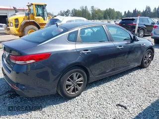2016 Kia Optima LX Turbo with VIN 5XXGT4L10GG004351, listed as a IAAI auction lot 40053290 with 85,480 mi miles. Bid and sale history available at carsss.com. Image 4.
