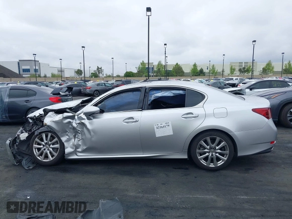 2014 Lexus GS 350 z VIN JTHBE1BL3E5032151, wystawiony jako IAAI lot #42164179 z przebiegiem Nie podano mil oraz . Historia ofert i sprzedaży dostępna na DreamBid. Obrazek 13.