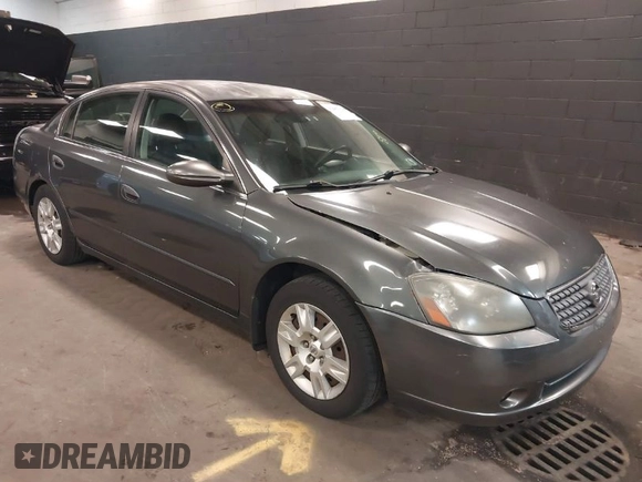 2006 Nissan Altima 2.5 S with VIN 1N4AL11D06N319256, listed as a IAAI auction lot 42007570 with 155,101 mi miles. Bid and sale history available at carsss.com. Image 1.