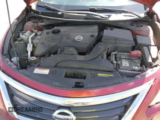 2015 Nissan Altima 2.5 S with VIN 1N4AL3AP9FC153529, listed as a IAAI auction lot 42031503 with 170,711 mi miles. Bid and sale history available at carsss.com. Image 10.