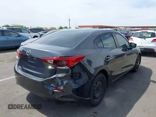 2015 Mazda 3 i Sport z VIN 3MZBM1U73FM190390, wystawiony jako IAAI lot #42235160 z przebiegiem 156 539 mil mil oraz . Historia ofert i sprzedaży dostępna na DreamBid. Obrazek 4.