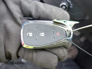 2022 Chevrolet Equinox LS с VIN 2GNAXSEV1N6155856, выставлен на аукционе IAAI как лот 42440599 с пробегом 22 911 миль миль и . История ставок и продаж доступна на DreamBid. Изображение 11.