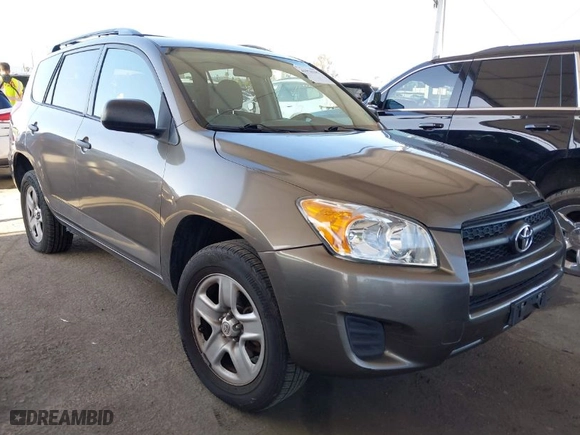 2012 Toyota RAV4 with VIN 2T3KF4DV2CW116885, listed as a IAAI auction lot 41978297 with 189,893 mi miles. Bid and sale history available at carsss.com. Image 1.