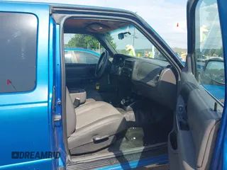2001 Ford Ranger XL Fleet with VIN 1FTZR15E51TA46561, listed as a IAAI auction lot 42645857 with 259,540 mi miles and . Bid and sale history available at DreamBid. Image 5.
