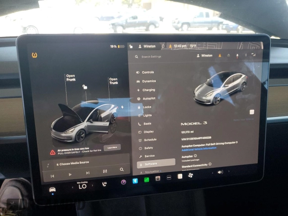 2023 Tesla Model 3 with VIN 5YJ3E1EA4PF456228, listed as a Copart auction lot 61442085 with 121,173 mi miles and Clean title. Bid and sale history available at DreamBid. Image 9.
