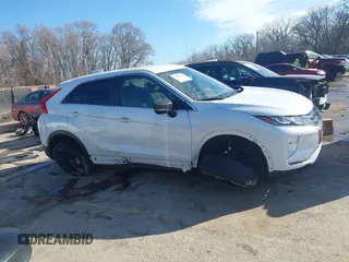2020 Mitsubishi Eclipse Cross LE z VIN JA4AT4AA8LZ019061, wystawiony jako IAAI lot #41645921 z przebiegiem 80 293 mil mil oraz . Historia ofert i sprzedaży dostępna na DreamBid. Obrazek 14.
