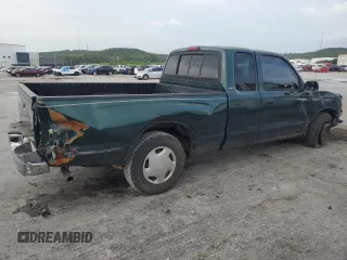 1999 Toyota Tacoma with VIN 4TAVL52N8XZ561633, listed as a Copart auction lot 65270545 with 175,223 mi miles and Clean title. Bid and sale history available at DreamBid. Image 3.