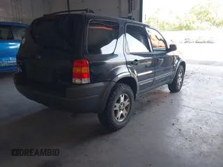 2004 Ford Escape XLT z VIN 1FMYU93114KB49698, wystawiony jako IAAI lot #42576733 z przebiegiem 317 848 mil mil oraz . Historia ofert i sprzedaży dostępna na DreamBid. Obrazek 4.