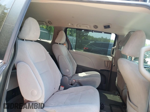 2016 Toyota Sienna LE with VIN 5TDJK3DC4GS138474, listed as a Copart auction lot 63862124 with 0 mi miles and Salvage Title. Bid and sale history available at carsss.com. Image 11.