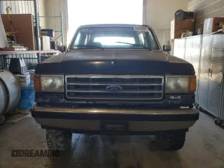 1990 Ford Bronco Custom with VIN 1FMEU15H7LLB32721, listed as a Copart auction lot 84829284 with 171,424 mi miles and Clean Title. Bid and sale history available at carsss.com. Image 5.