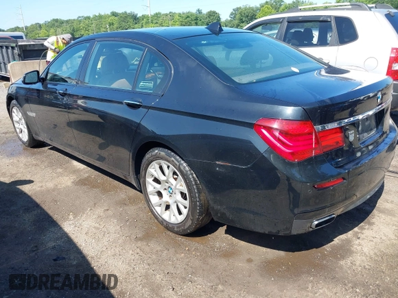 2014 BMW 7 Series ALPINA B7 with VIN WBAYE8C54ED134792, listed as a IAAI auction lot 42525127 with 96,631 mi miles and . Bid and sale history available at DreamBid. Image 3.