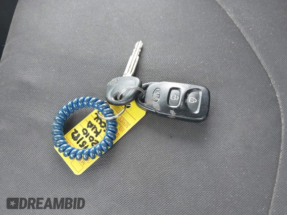 2010 Kia Soul + with VIN KNDJT2A22A7045182, listed as a IAAI auction lot 41322297 with 178,817 mi miles. Bid and sale history available at carsss.com. Image 11.