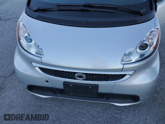 2015 Smart fortwo Passion with VIN WMEEJ9AA5FK829000, listed as a Copart auction lot 88367555 with Not provided miles and Clean title. Bid and sale history available at DreamBid. Image 11.