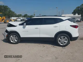 2022 Chevrolet Blazer LT z VIN 3GNKBCR47NS230698, wystawiony jako IAAI lot #42299456 z przebiegiem 23 695 mil mil oraz . Historia ofert i sprzedaży dostępna na DreamBid. Obrazek 14.
