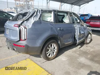 2022 Kia Telluride LX with VIN 5XYP2DHC7NG221269, listed as a IAAI auction lot 42045042 with 42,294 mi miles and . Bid and sale history available at DreamBid. Image 4.