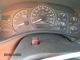 2000 Chevrolet Silverado 1500 with VIN 2GCEC19WXY1380555, listed as a Copart auction lot 41384365 with 244,927 mi miles and Clean Title. Bid and sale history available at DreamBid. Image 9.