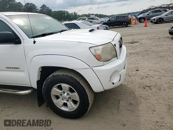 2009 Toyota Tacoma with VIN 3TMMU52N99M014503, listed as a Copart auction lot 55179345 with 183,498 mi miles and Salvage title. Bid and sale history available at DreamBid. Image 13.