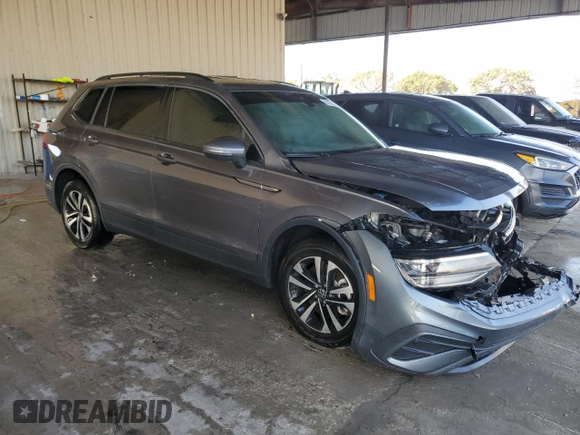 2024 Volkswagen Tiguan S с VIN 3VVRB7AX6RM059698, выставлен на аукционе Copart как лот 48455235 с пробегом 34 344 миль миль и На запчасти • Non repairable. История ставок и продаж доступна на DreamBid. Изображение 4.