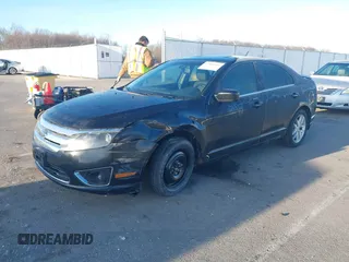 2010 Ford Fusion SEL with VIN 3FAHP0JA5AR174143, listed as a IAAI auction lot 41849295 with 165,544 mi miles. Bid and sale history available at carsss.com. Image 2.
