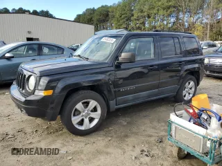 2011 Jeep Patriot Sport z VIN 1J4NT1GB5BD105830, wystawiony jako Copart lot #81492324 z przebiegiem 99 116 mil mil oraz Szkody całkowita. Historia ofert i sprzedaży dostępna na DreamBid. Obrazek 1.