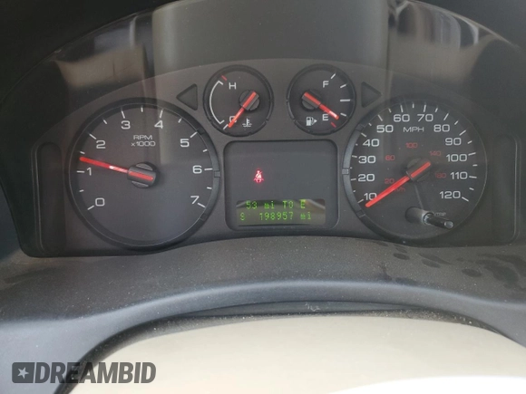 2007 Ford Freestyle SEL with VIN 1FMDK05147GA28961, listed as a Copart auction lot 80163974 with 198,357 mi miles and Clean title. Bid and sale history available at DreamBid. Image 9.