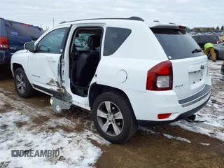 2017 Jeep Compass Latitude с VIN 1C4NJDEB5HD139453, выставлен на аукционе IAAI как лот 41160877 с пробегом 77 906 миль миль и . История ставок и продаж доступна на DreamBid. Изображение 3.
