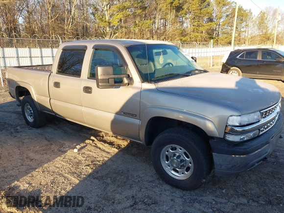 2002 Chevrolet Silverado 1500HD LT with VIN 1GCGK13U22F106947, listed as a IAAI auction lot 41355023 with 99,073 mi miles and . Bid and sale history available at DreamBid. Image 1.