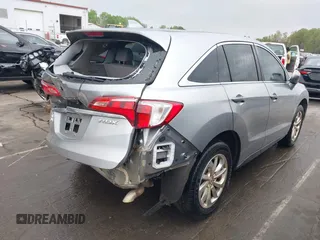 2017 Acura RDX с VIN 5J8TB3H38HL024498, выставлен на аукционе IAAI как лот 41961051 с пробегом 129 631 миль миль и . История ставок и продаж доступна на DreamBid. Изображение 4.