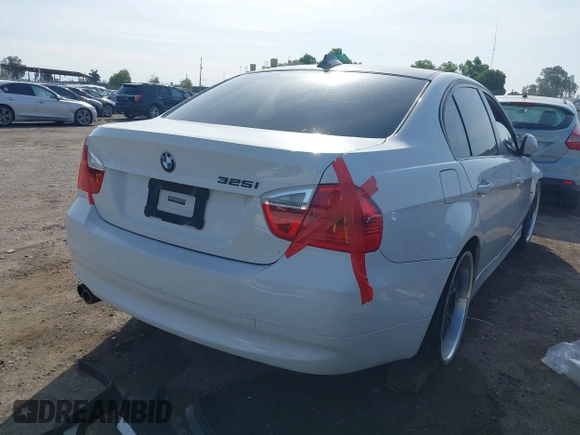 2006 BMW 3 Series 325i with VIN WBAVB135X6KX64106, listed as a IAAI auction lot 41965946 with 1 mi miles. Bid and sale history available at carsss.com. Image 4.