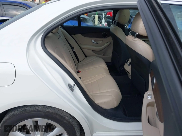 2019 Mercedes-Benz C C 300 with VIN 55SWF8EB9KU311723, listed as a IAAI auction lot 42085916 with 47,780 mi miles. Bid and sale history available at carsss.com. Image 8.