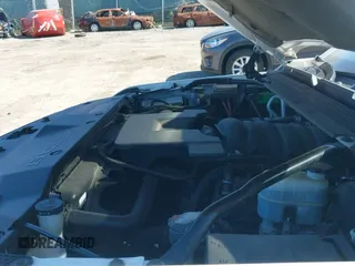 2016 Chevrolet Suburban LS z VIN 1GNSKGEC7GR276512, wystawiony jako IAAI lot #41892524 z przebiegiem 182 659 mil mil oraz . Historia ofert i sprzedaży dostępna na DreamBid. Obrazek 20.