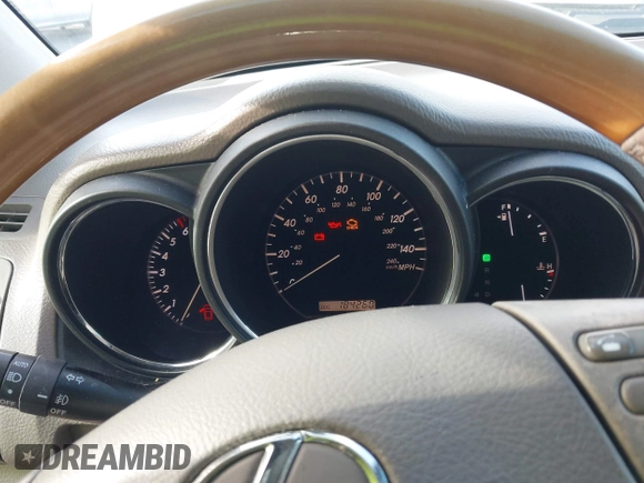 2005 Lexus RX 330 with VIN 2T2GA31U35C025935, listed as a IAAI auction lot 42778359 with 184,260 mi miles and . Bid and sale history available at DreamBid. Image 7.