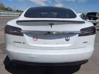 2017 Tesla Model S 100D with VIN 5YJSA1E29HF186222, listed as a Copart auction lot 55060935 with Not provided miles and Salvage title. Bid and sale history available at DreamBid. Image 6.