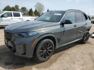 2025 BMW X5 xDrive40i z VIN 5UX23EU09S9X86997, wystawiony jako Copart lot #54351775 z przebiegiem 1 847 mil mil oraz Szkoda całkowita • Salvage title. Historia ofert i sprzedaży dostępna na DreamBid. Obrazek 1.