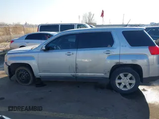 2013 GMC Terrain SLE z VIN 2GKFLREK9D6168690, wystawiony jako IAAI lot #41361099 z przebiegiem 131 867 mil mil oraz . Historia ofert i sprzedaży dostępna na DreamBid. Obrazek 14.