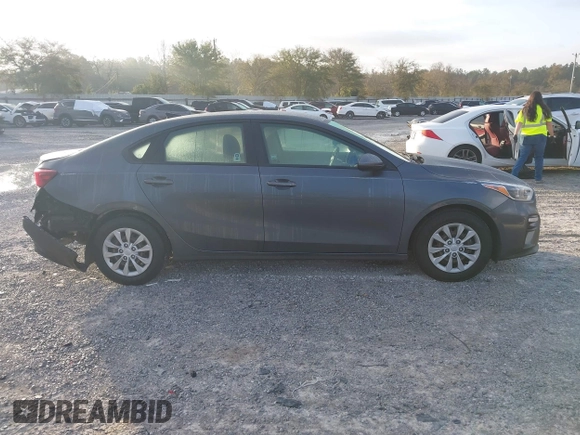 2021 Kia Forte FE with VIN 3KPF24AD3ME353858, listed as a IAAI auction lot 41791691 with 57,970 mi miles and . Bid and sale history available at carsss.com. Image 13.