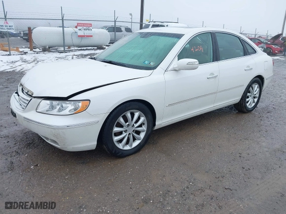 2007 Hyundai Azera SE with VIN KMHFC46F77A229425, listed as a IAAI auction lot 41564209 with 173,671 mi miles. Bid and sale history available at carsss.com. Image 17.
